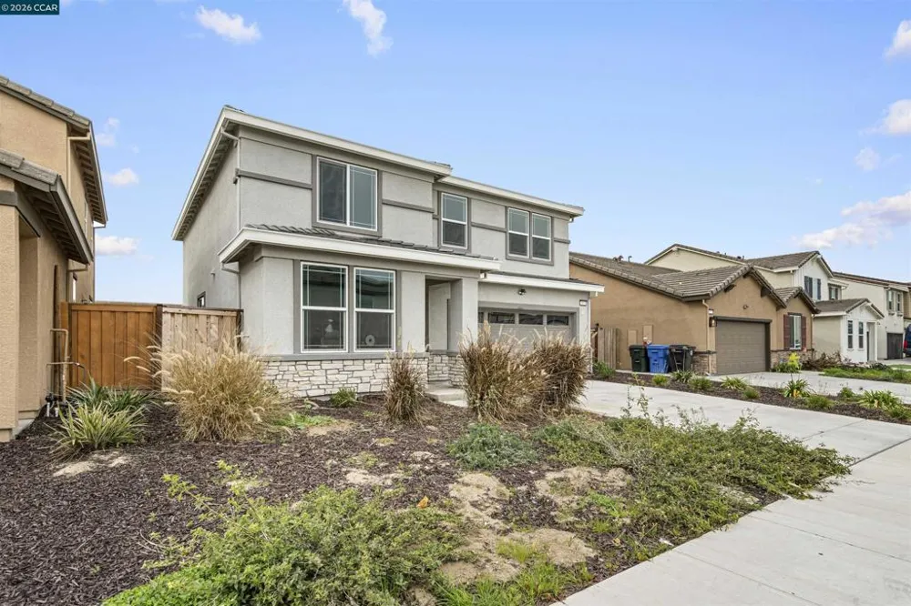 953 Arneis Ave Manteca, CA 95337