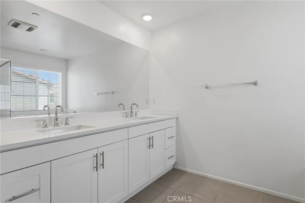 24914 Gossamer Court Moreno Valley, CA 92553