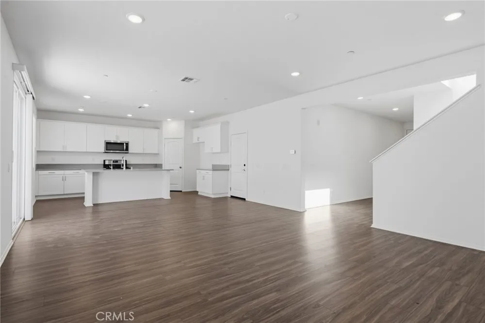 24914 Gossamer Court Moreno Valley, CA 92553
