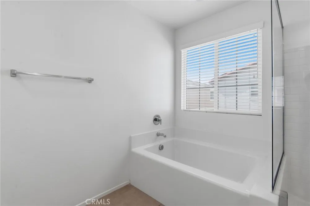 24914 Gossamer Court Moreno Valley, CA 92553