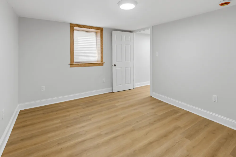 1560 Mckinley Street Gary, IN 46404