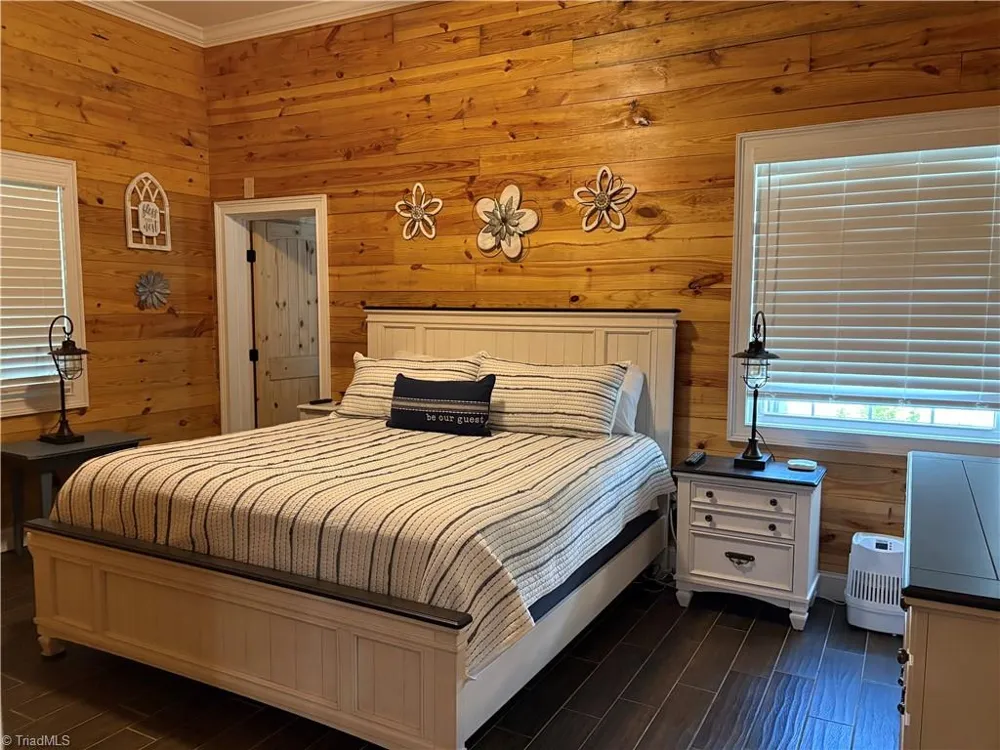 910 Hanks Street Traphill, NC 28685