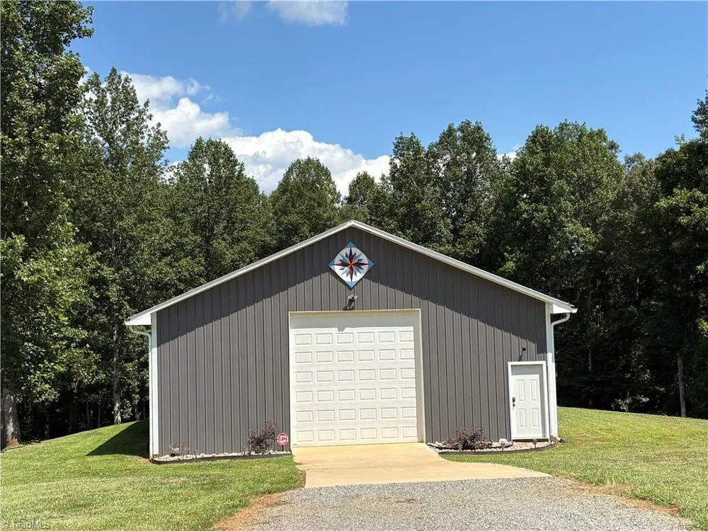 910 Hanks Street Traphill, NC 28685