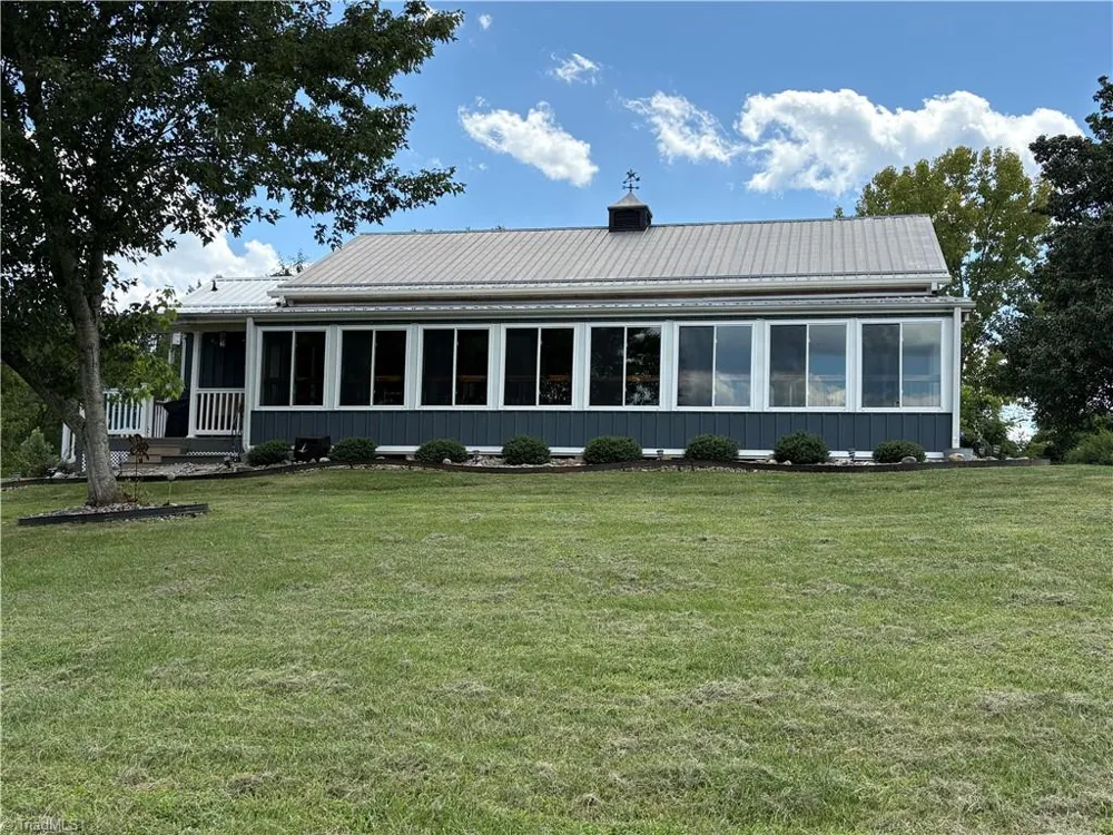 910 Hanks Street Traphill, NC 28685