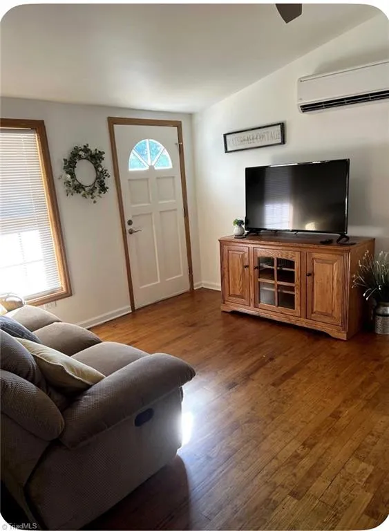 910 Hanks Street Traphill, NC 28685