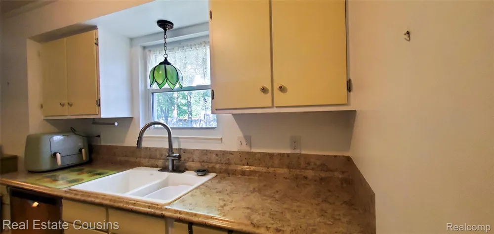 6258 Meadowwood Lane Grand Blanc Charter Township, MI 48439