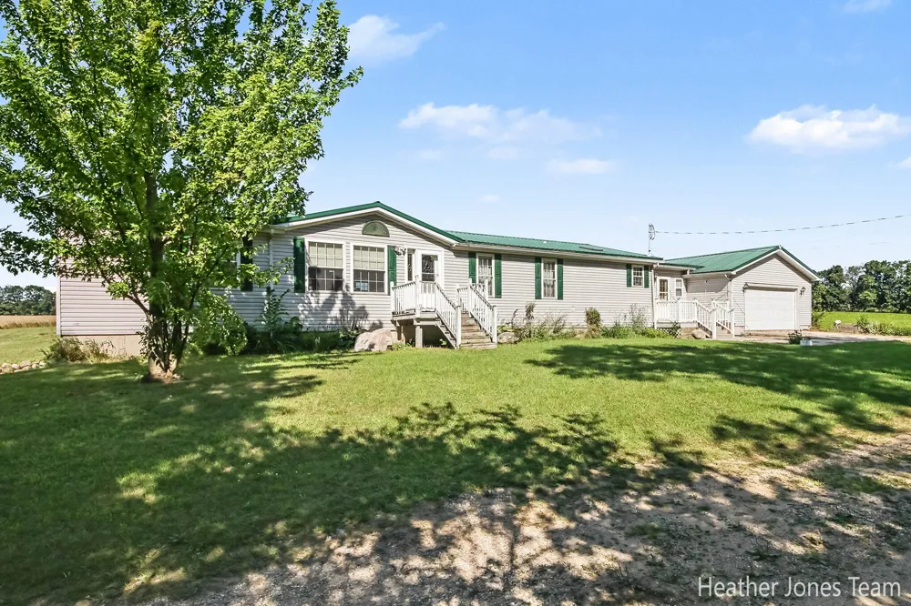 3349 Pine Grove Road Ferris Township, MI 48829