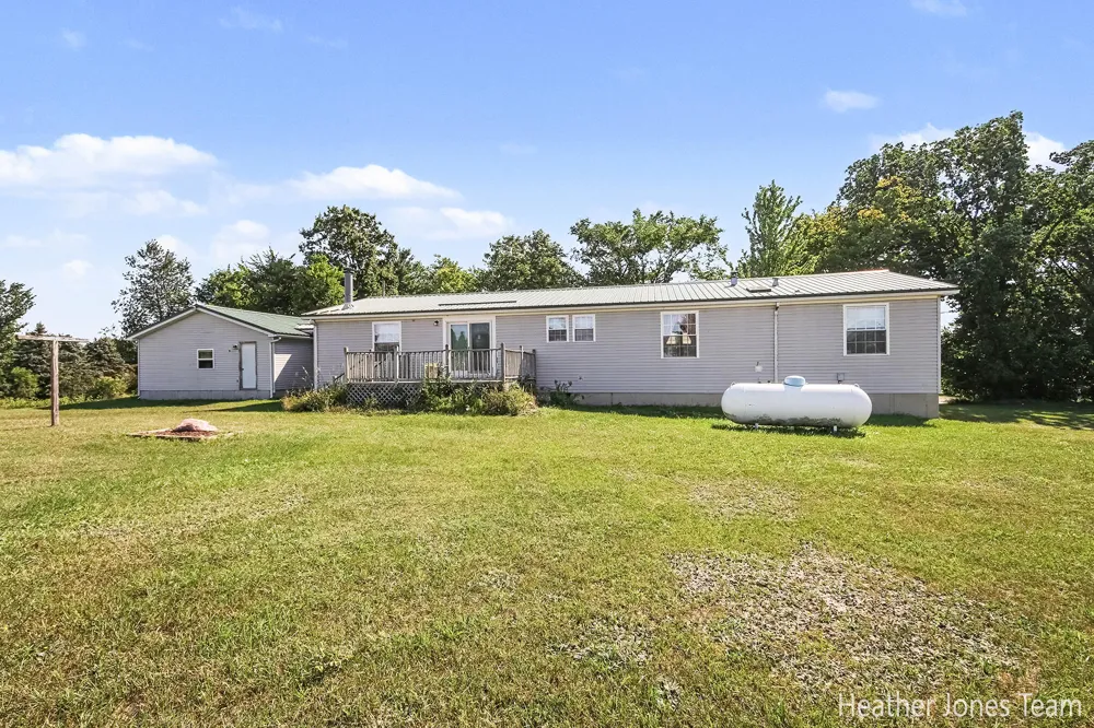 3349 Pine Grove Road Ferris Township, MI 48829