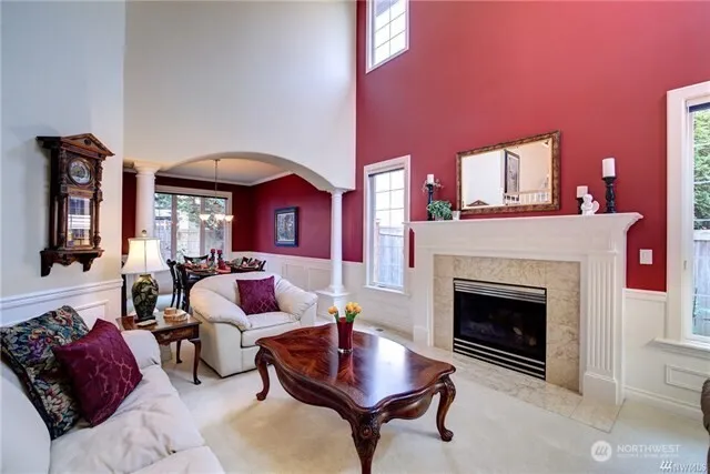 921 274th Way SE Sammamish, WA 98075