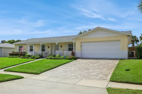 312 OAK HILL DRIVE