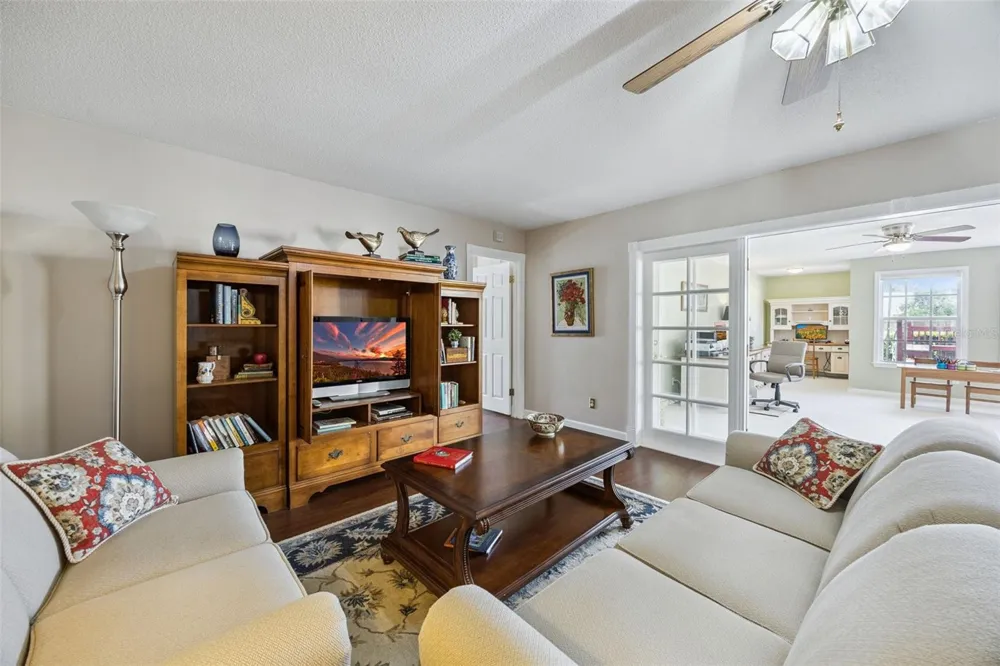 312 OAK HILL DRIVE Altamonte Springs, FL 32701