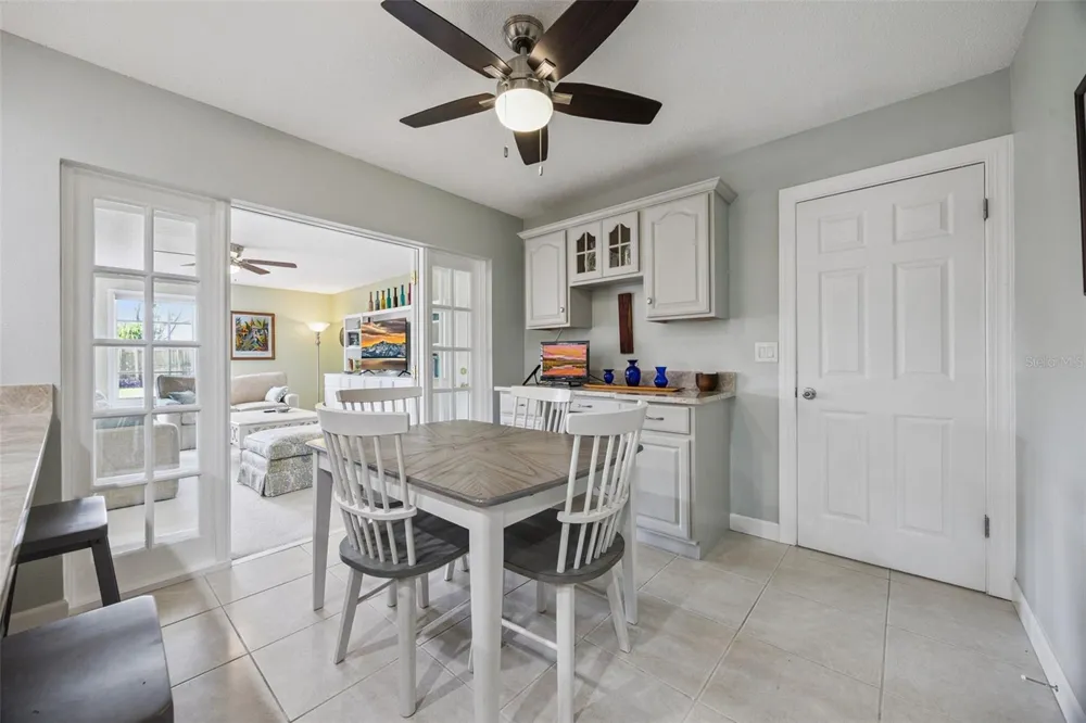 312 OAK HILL DRIVE Altamonte Springs, FL 32701