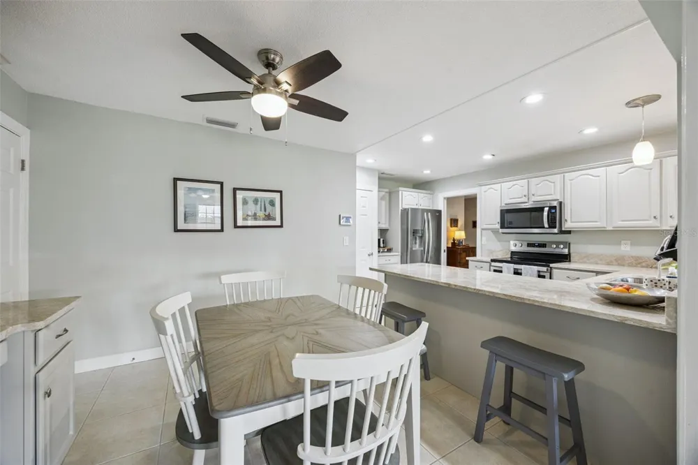 312 OAK HILL DRIVE Altamonte Springs, FL 32701