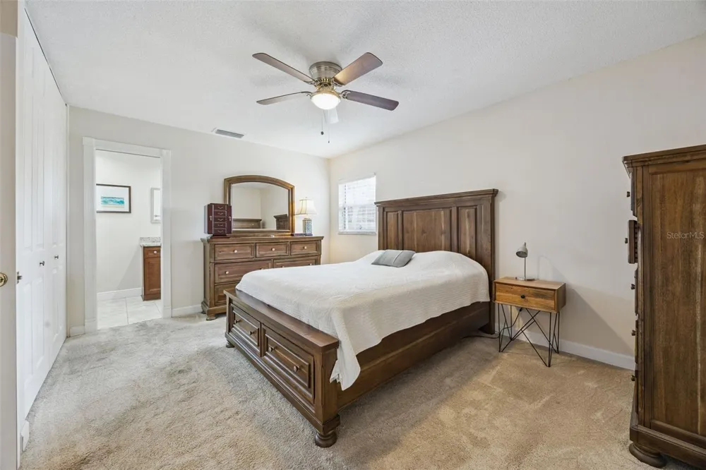 312 OAK HILL DRIVE Altamonte Springs, FL 32701