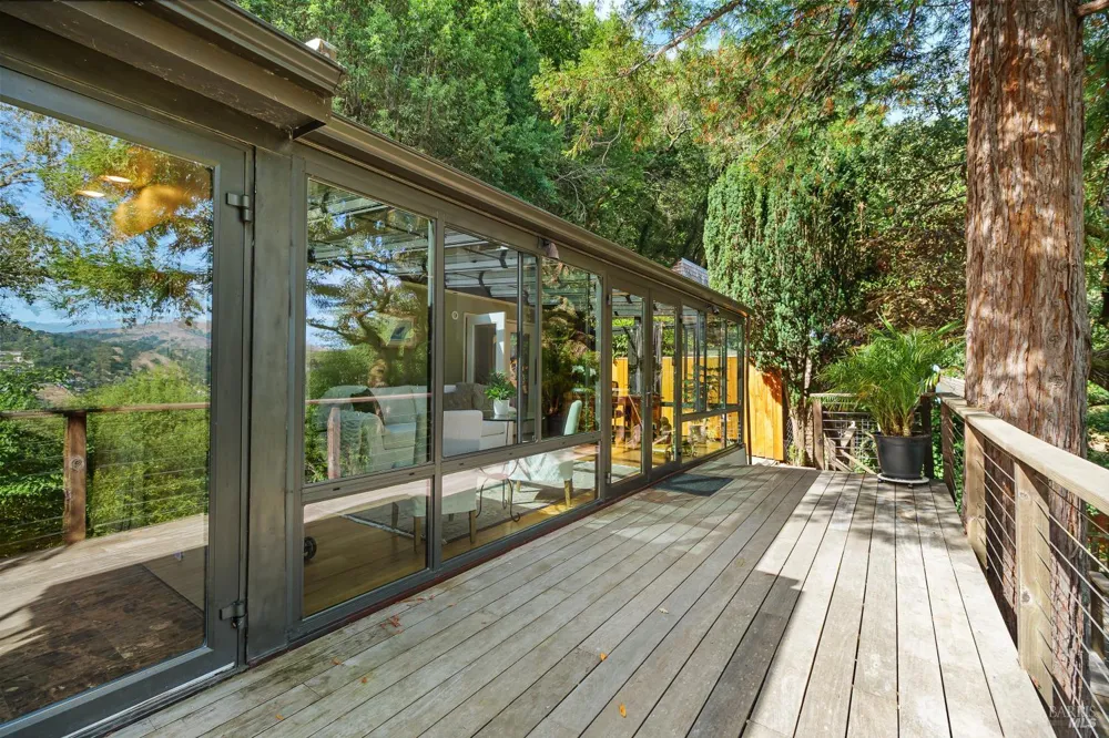 140 Francis Avenue Fairfax, CA 94930