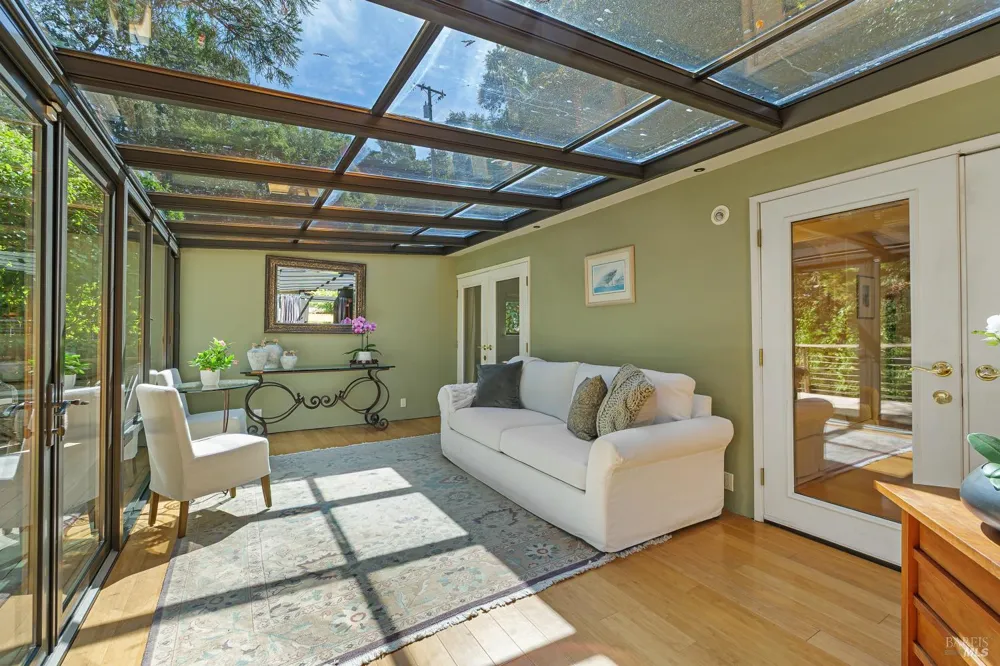 140 Francis Avenue Fairfax, CA 94930