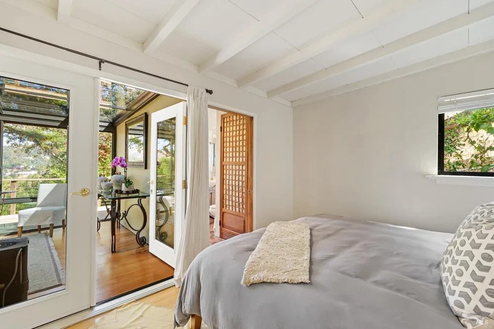 140 Francis Avenue Fairfax, CA 94930