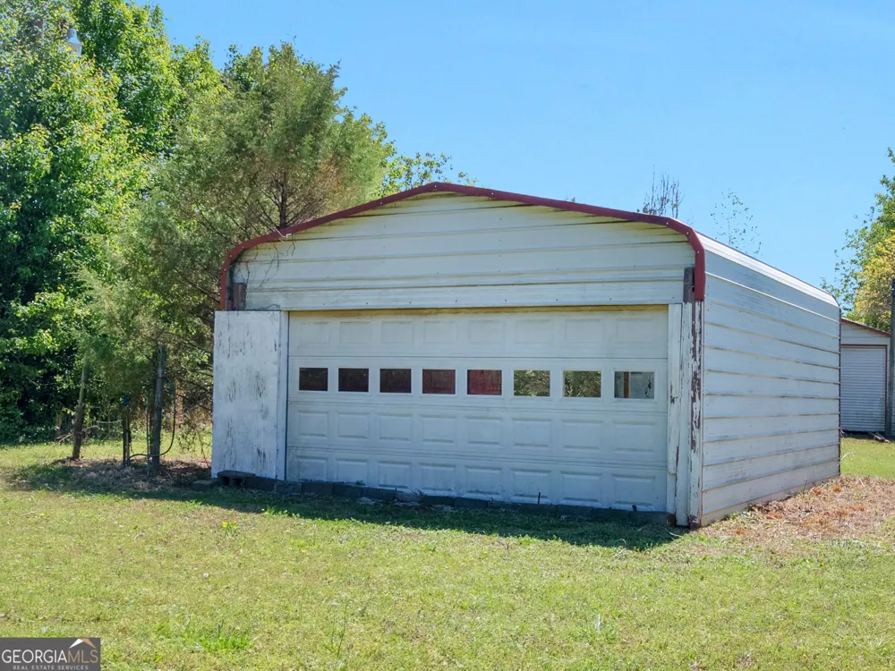 741 Moreland RD Griffin, GA 30224