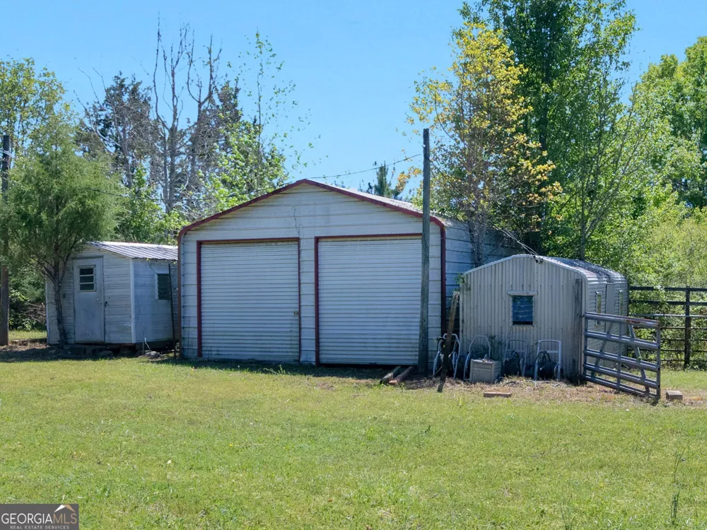 741 Moreland RD Griffin, GA 30224