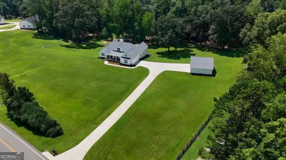 8149 Kelly Bridge RD Dawsonville, GA 30534