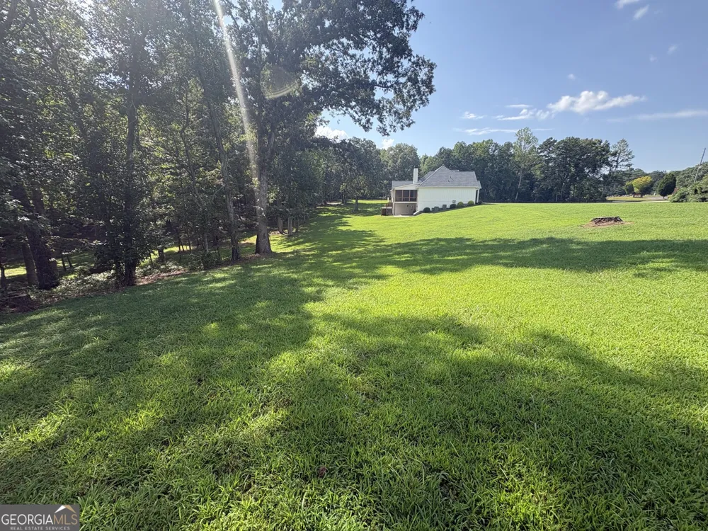 8149 Kelly Bridge RD Dawsonville, GA 30534