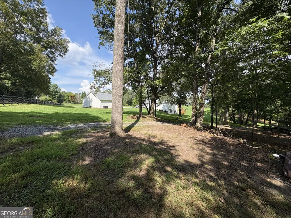 8149 Kelly Bridge RD Dawsonville, GA 30534