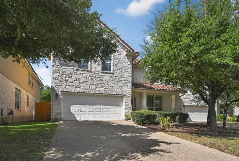 15512 Interlachen Drive