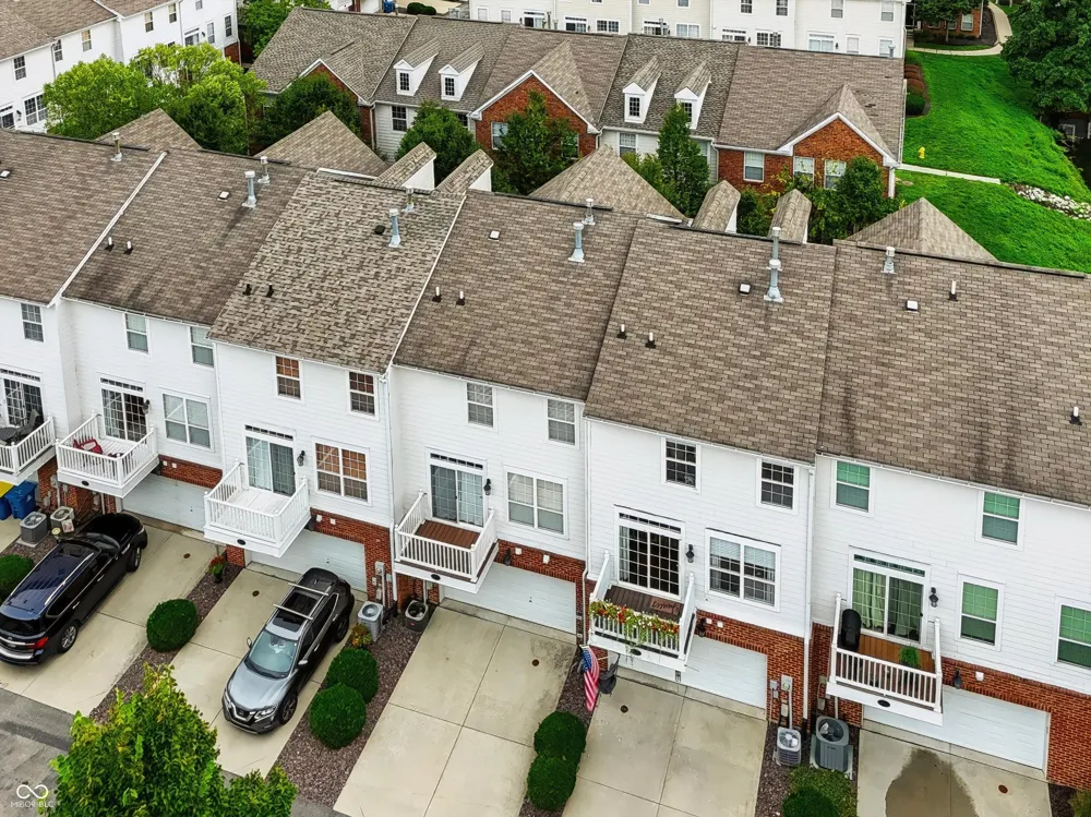 433 Sheets Drive Carmel, IN 46032