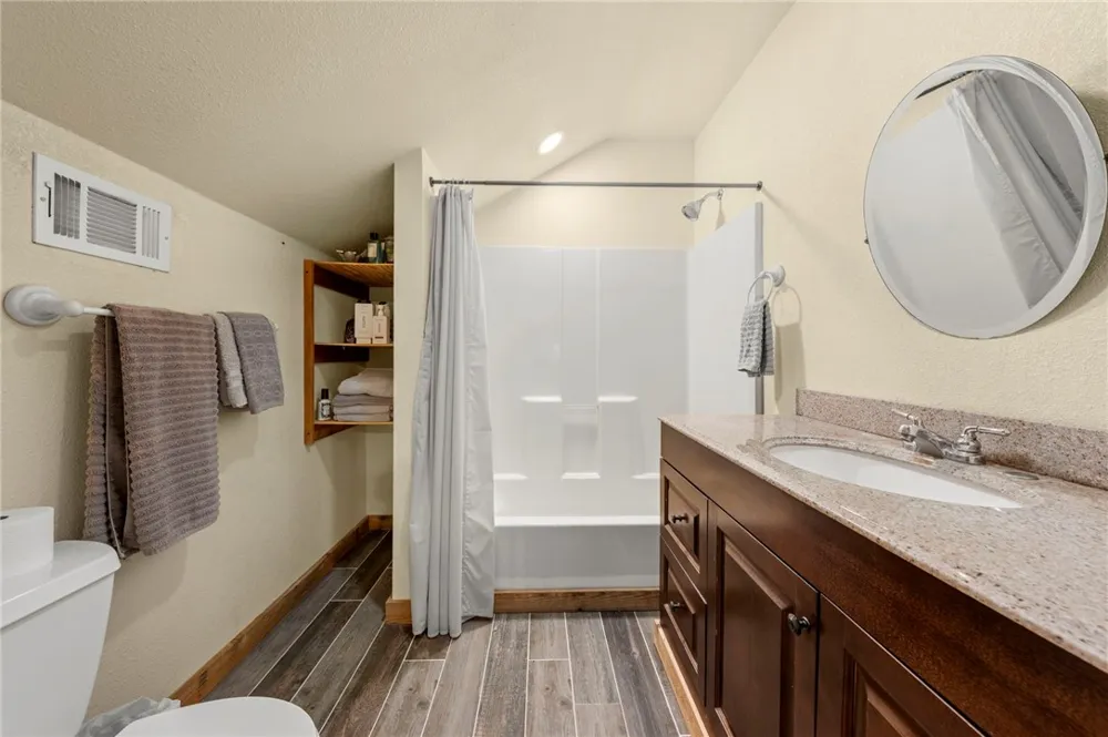 3355 Jim Brite Rd Pleasanton, TX 78064