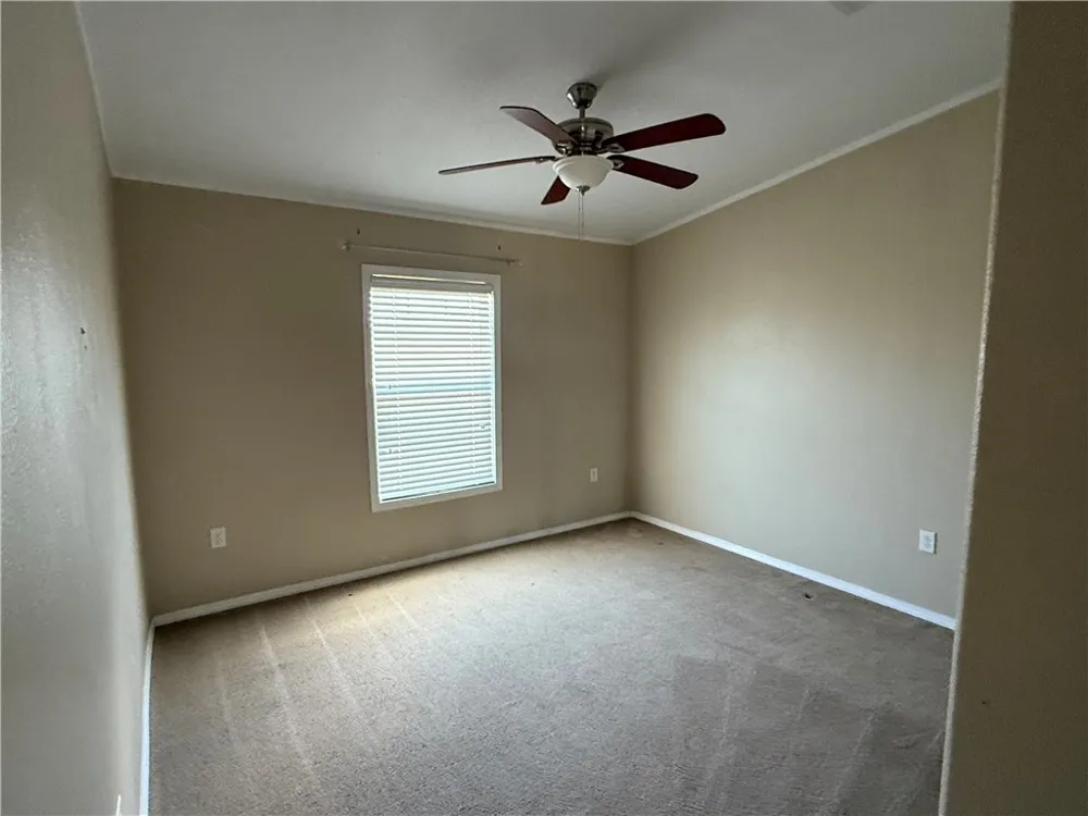 5523 County Road 308 Orange Grove, TX 78372