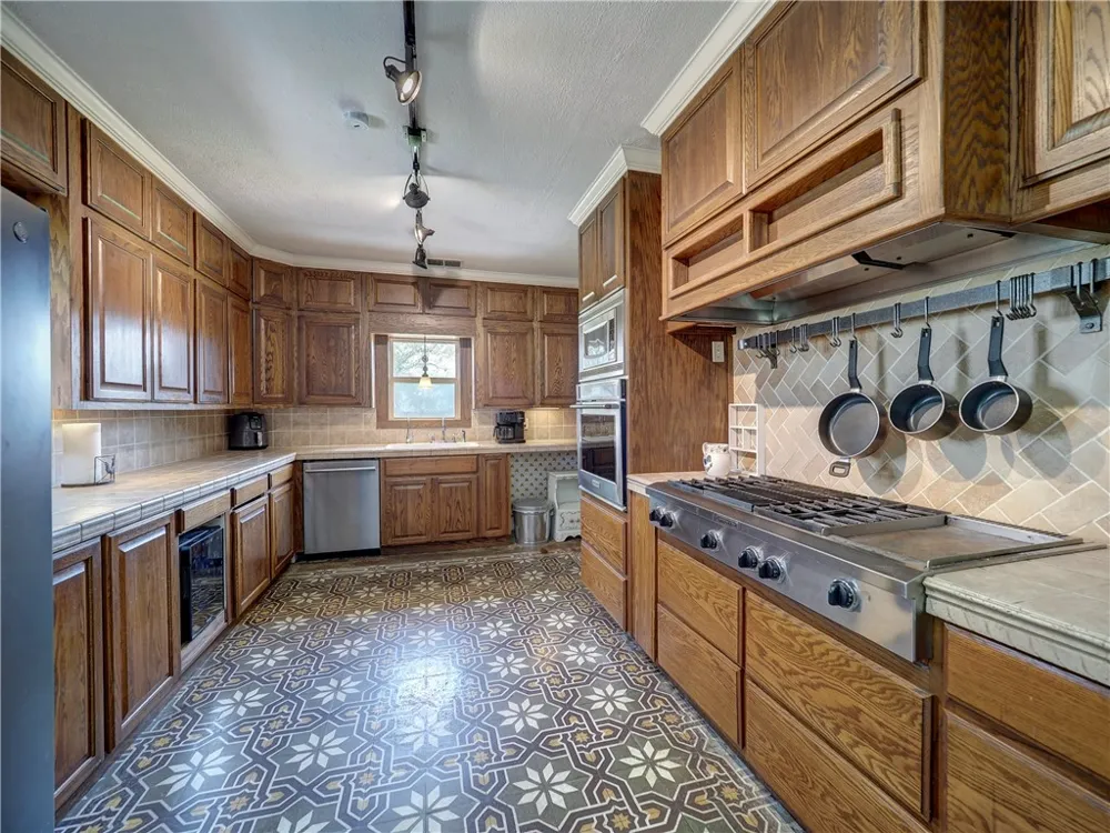 19838 County Road 1168 Mathis, TX 78368