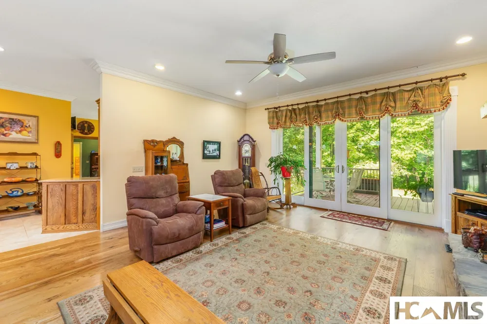 176 Battle Branch Ridge Road Franklin, NC 28734