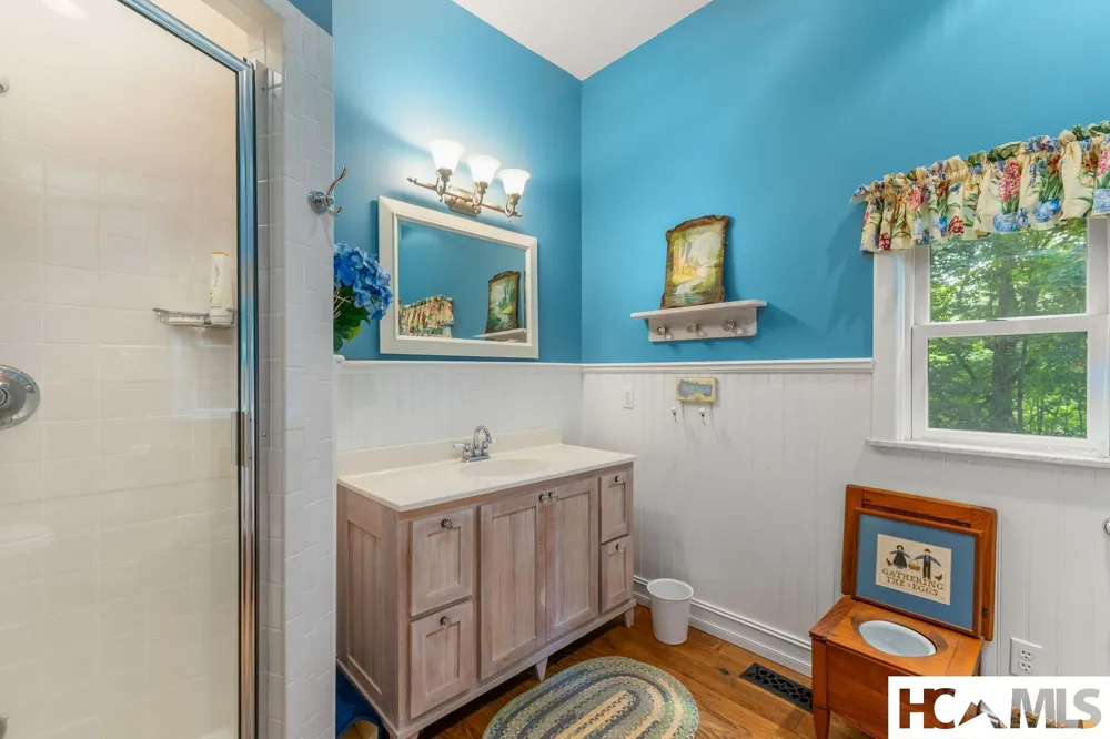 176 Battle Branch Ridge Road Franklin, NC 28734