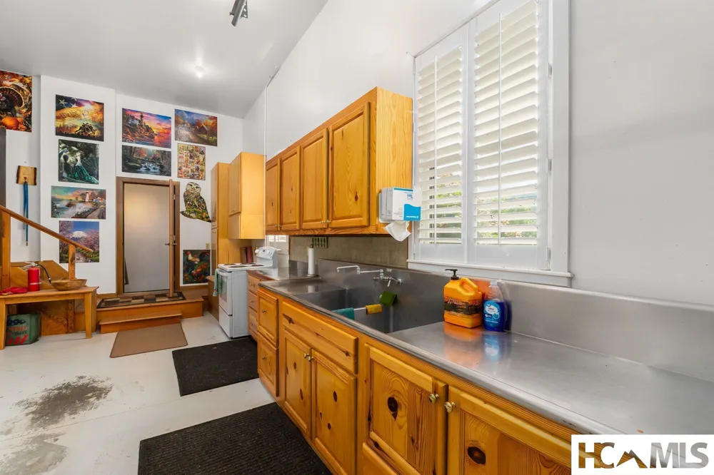 176 Battle Branch Ridge Road Franklin, NC 28734
