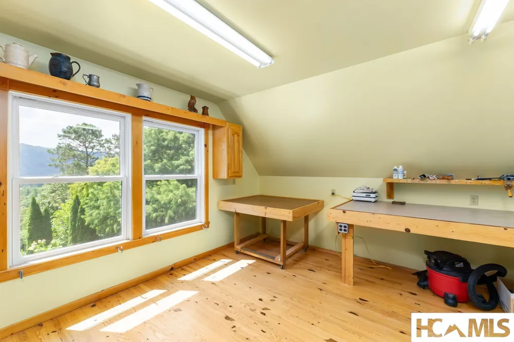 176 Battle Branch Ridge Road Franklin, NC 28734