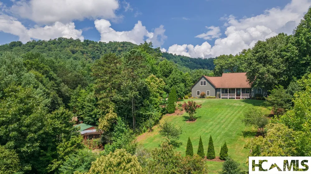 176 Battle Branch Ridge Road Franklin, NC 28734
