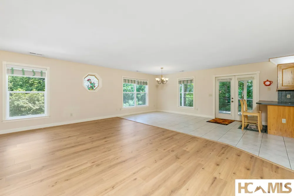 176 Battle Branch Ridge Road Franklin, NC 28734