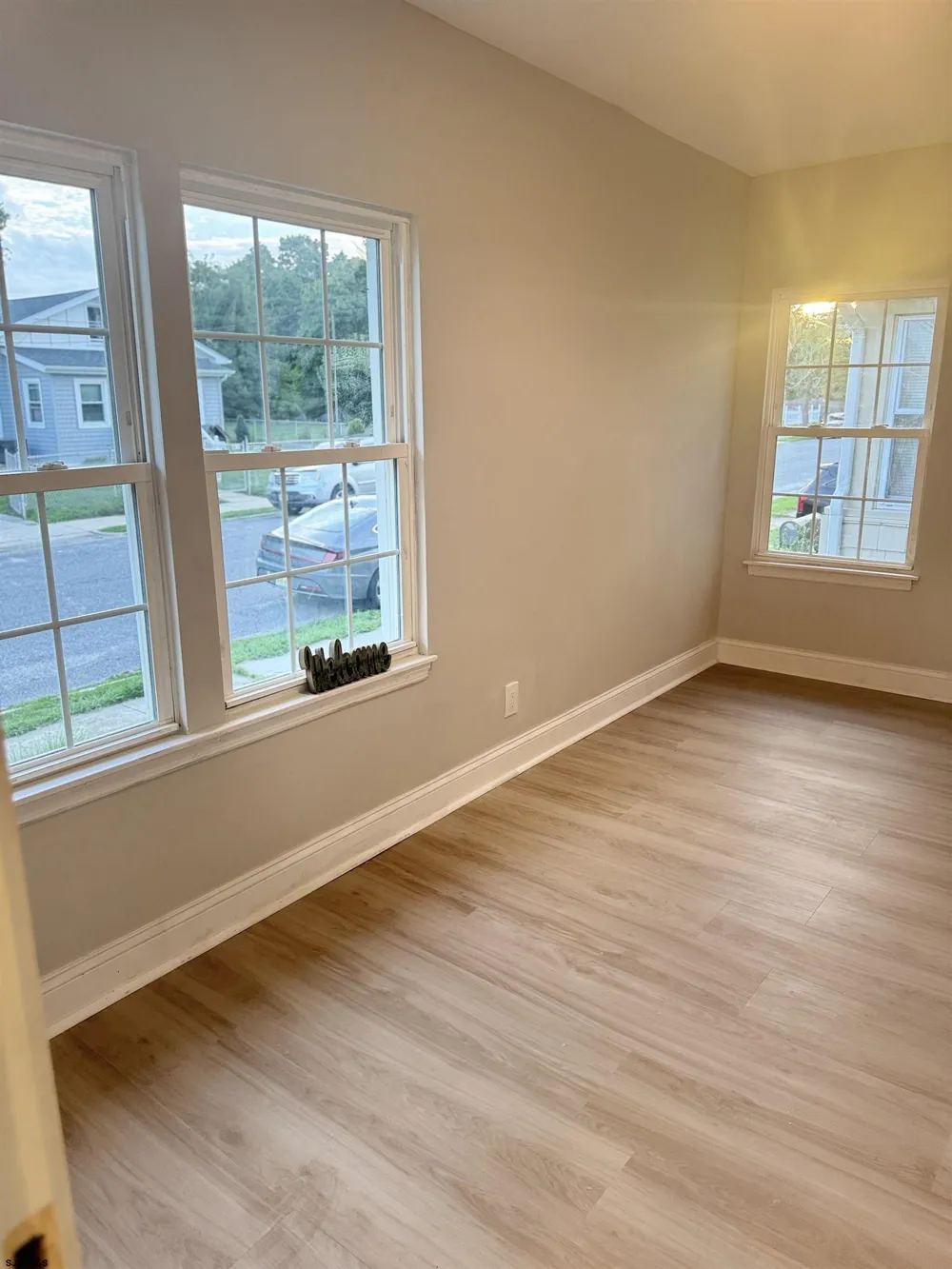 18 E Lindley Ave Pleasantville, NJ 08232