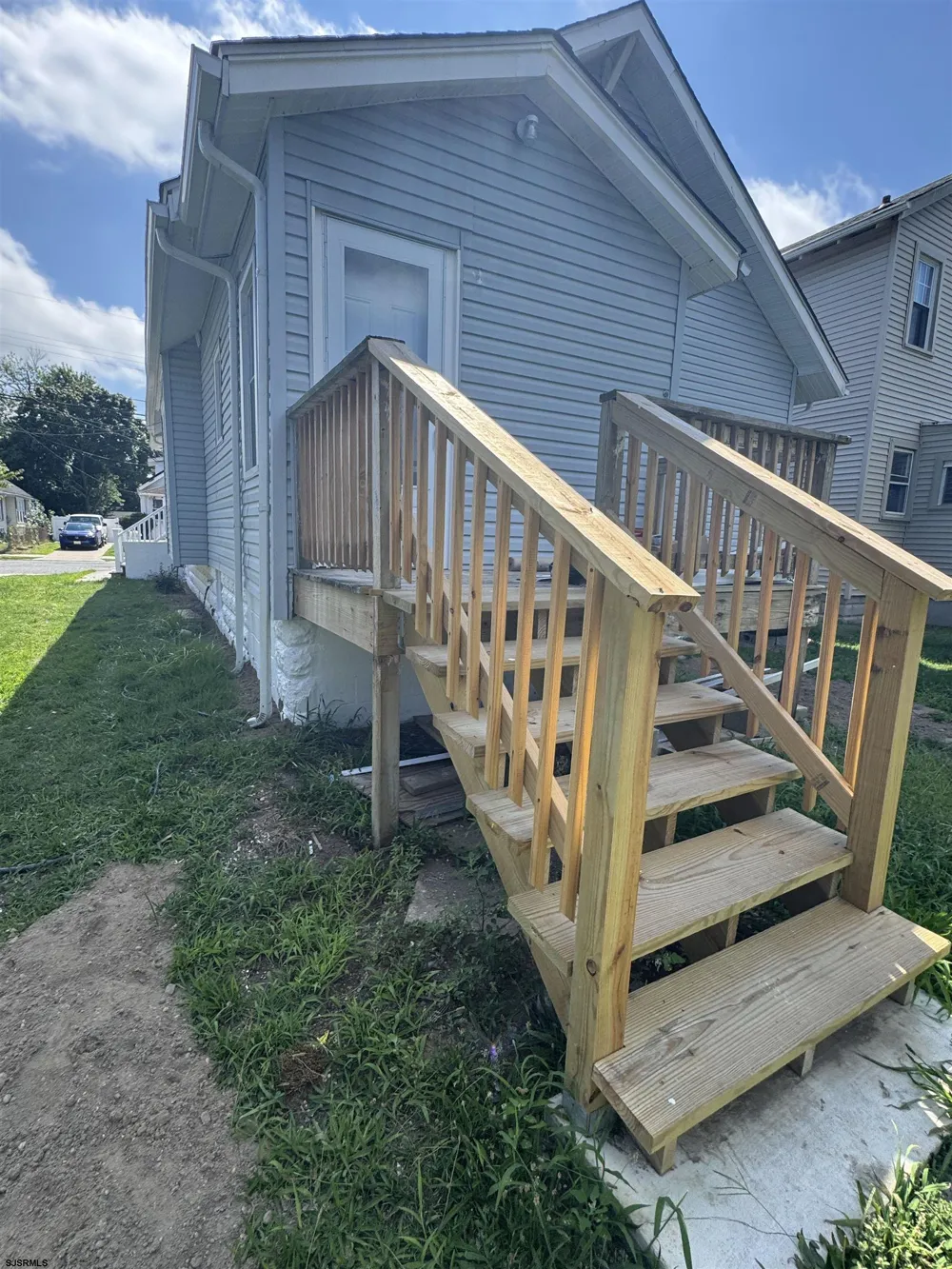 18 E Lindley Ave Pleasantville, NJ 08232