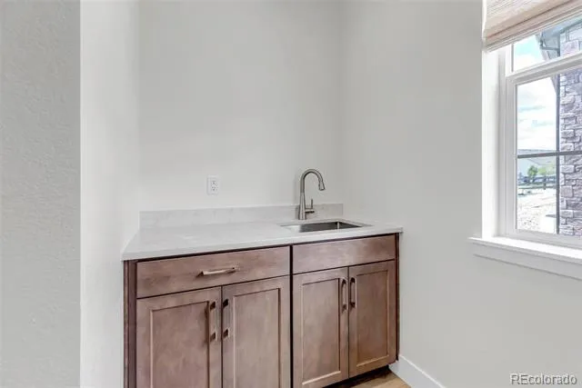 7133 Canyon Sky Trail Castle Pines, CO 80108