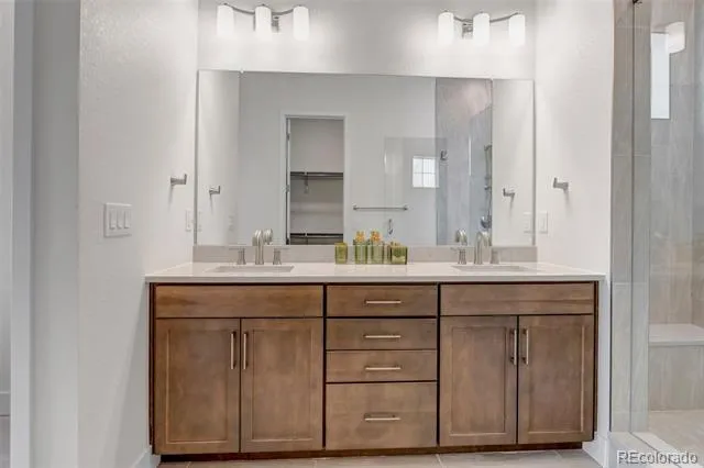 7133 Canyon Sky Trail Castle Pines, CO 80108