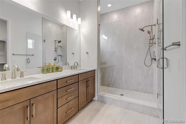 7133 Canyon Sky Trail Castle Pines, CO 80108