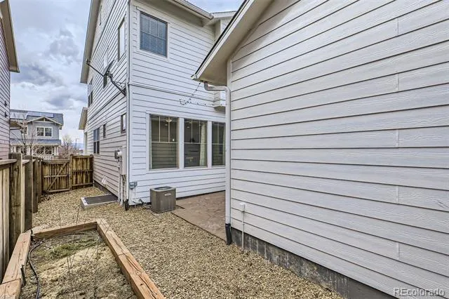 5544 Wabash Street Denver, CO 80238