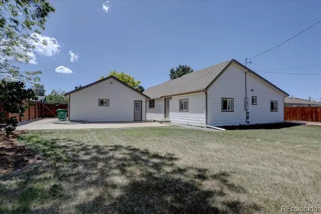 488 S Parfet Street Lakewood, CO 80226