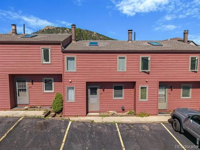 1050 S Saint Vrain Avenue #4 Estes Park, CO 80517
