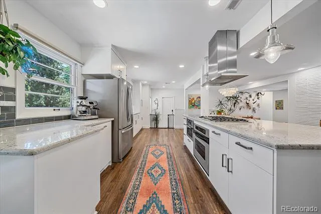 4955 S Galapago Street Englewood, CO 80110