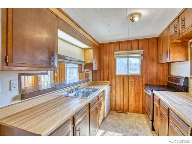 1212 Mackay Court Dacono, CO 80514