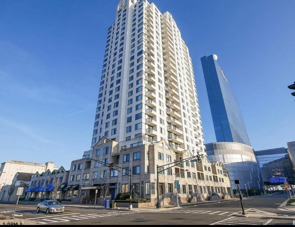 526 Pacific Ave Atlantic City, NJ 08401
