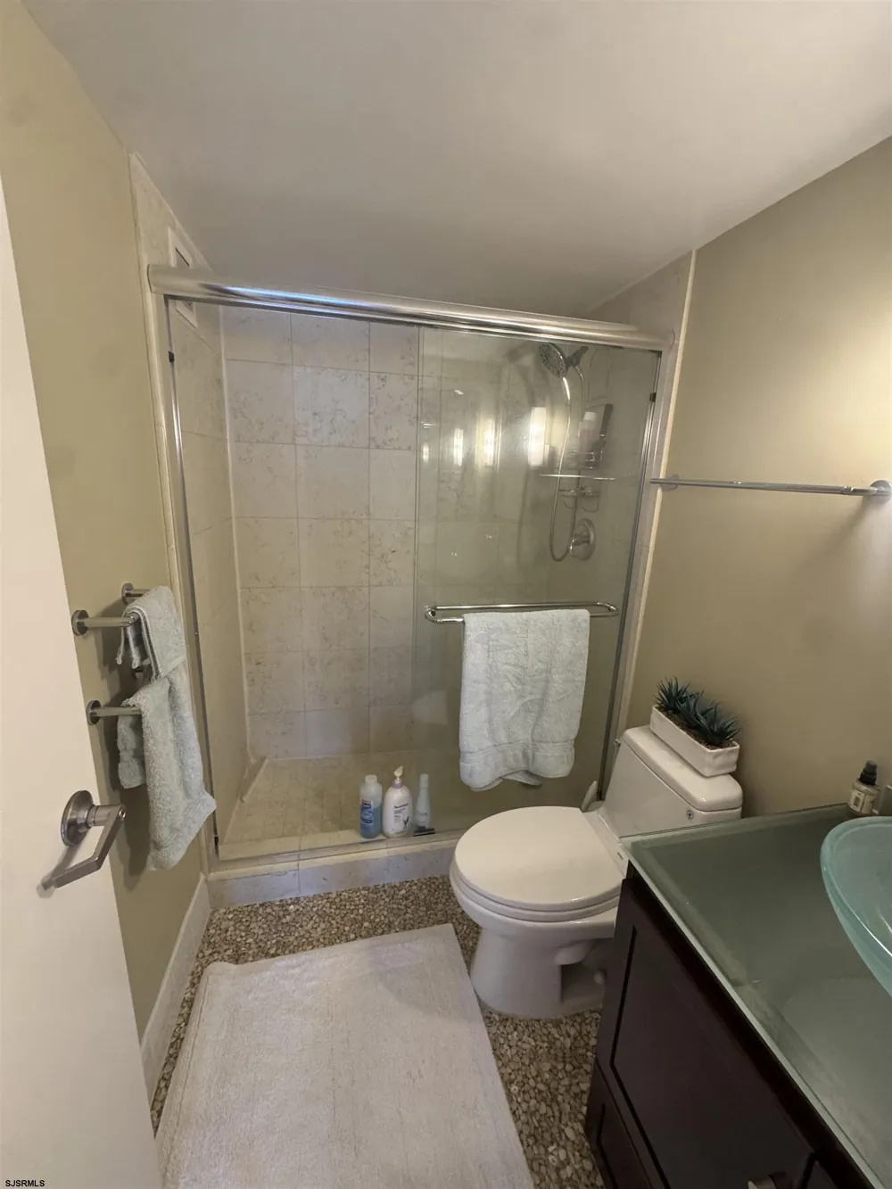 526 Pacific Ave Atlantic City, NJ 08401