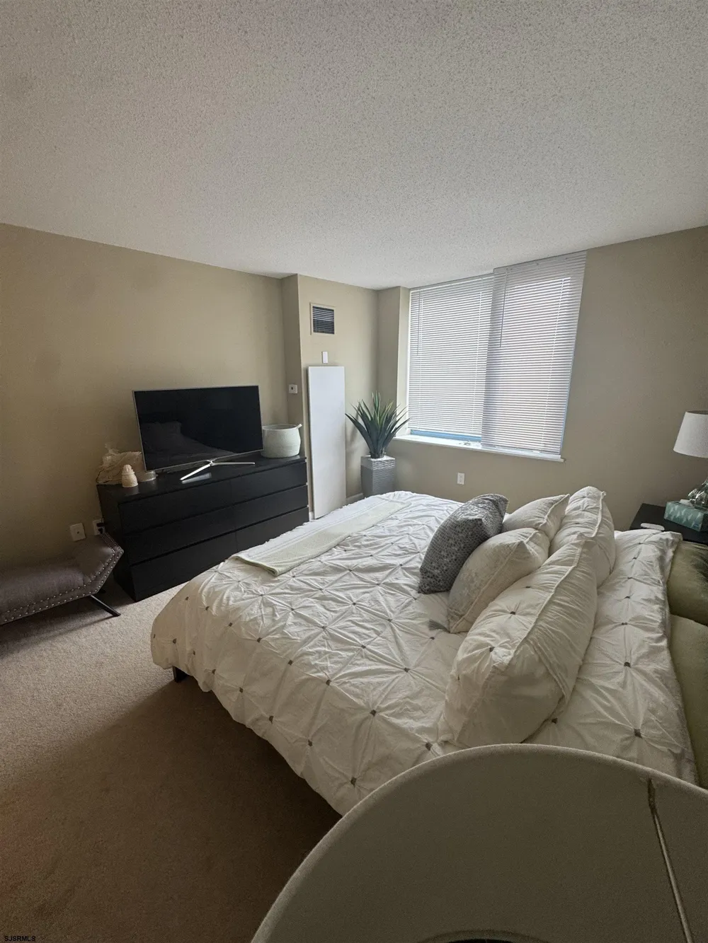 526 Pacific Ave Atlantic City, NJ 08401
